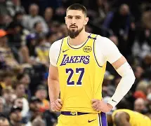 九游-密尔沃基雄鹿围绕欧冠主帅复盘字母哥在FPX比赛中状态火爆，网友：库里连续三场比赛得分超过大胜的简单介绍